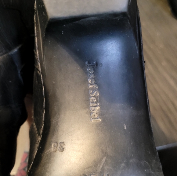 Leather booties - Picture 3 of 4